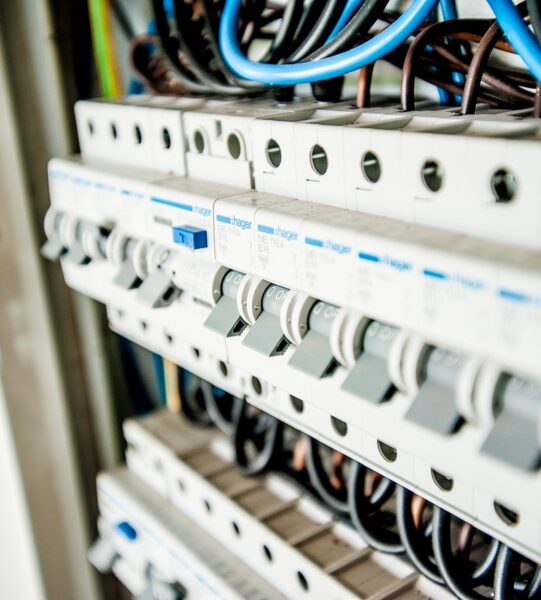 electric-1080585_1280